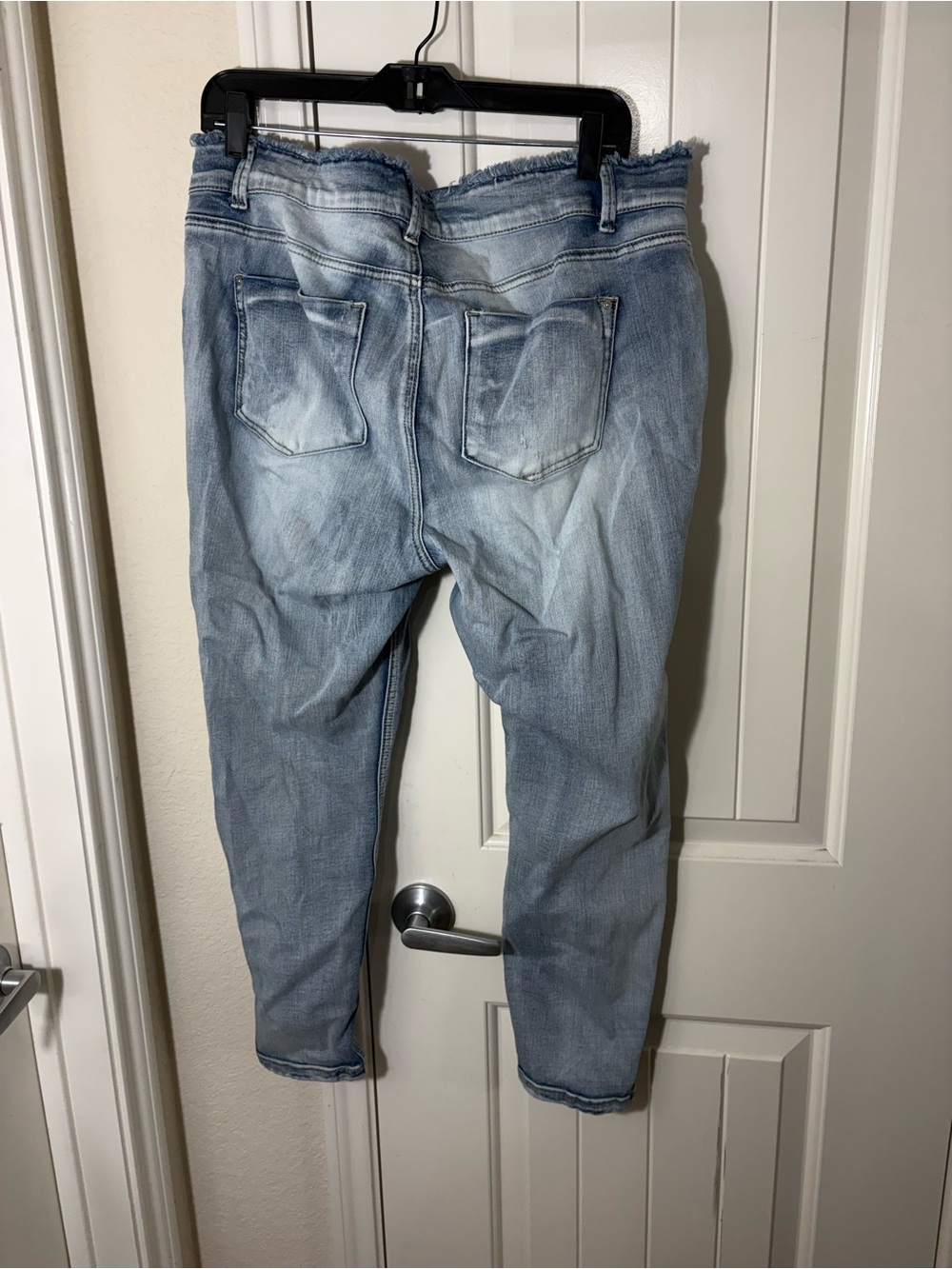 Avenue Light Blue Slim Straight Men's Jeans